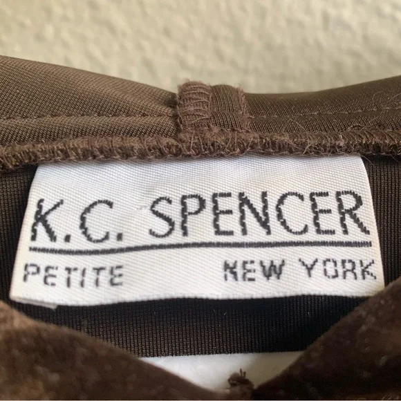 Vintage long sleeve velour dress with kangaroo pocket + drawstring hoodie - Picture 9 of 13